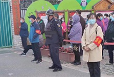 植保所职工积极参与院属幼儿园值守活动